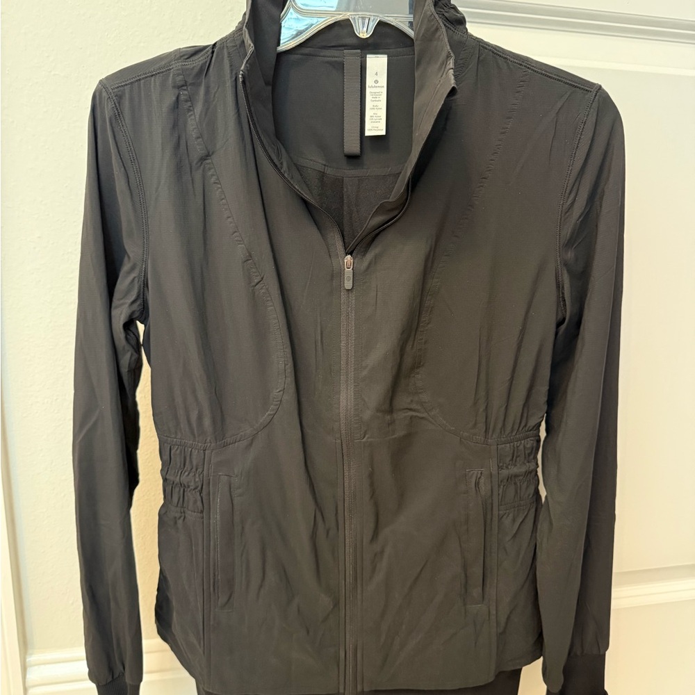 Lululemon Women's Black Jacket